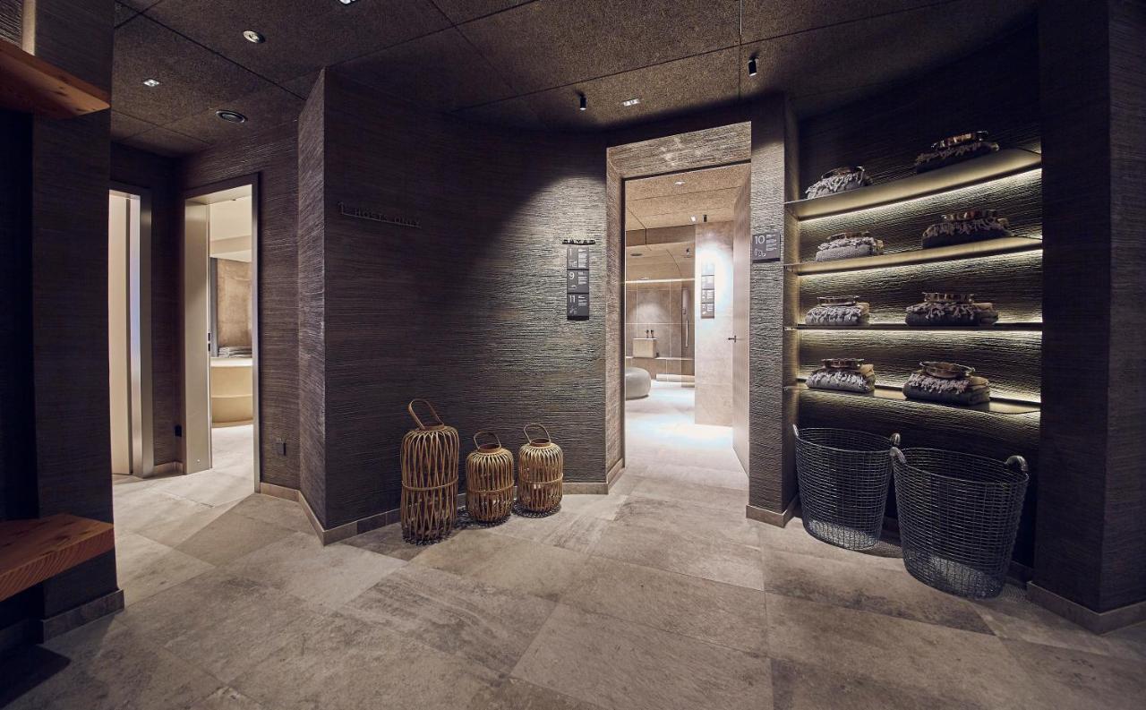 Falkensteiner Hotel Kronplatz - The Leading Hotels Of The World (Adults Only) 리스코네 외부 사진 The spa at The Landmark